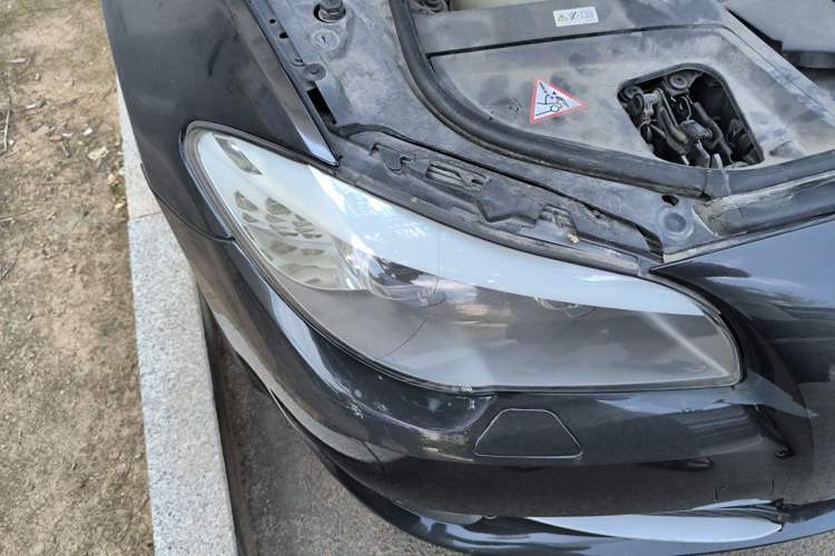 Used BMW 5 Series 2013 525Li Luxury Model Right Front Headlight