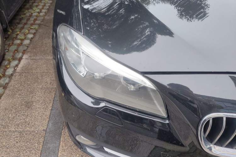 Used BMW 5 Series 2013 530Li Leading Model Right Front Headlight
