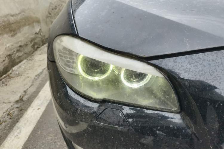 Used BMW 5 Series 2013 520Li Elegant Edition Right Front Headlight