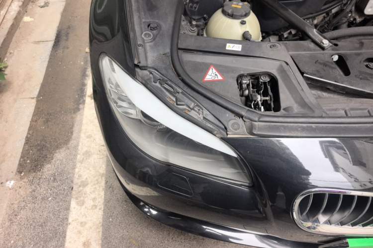 Used BMW 5 Series 2013 525Li Luxury Model Right Front Headlight
