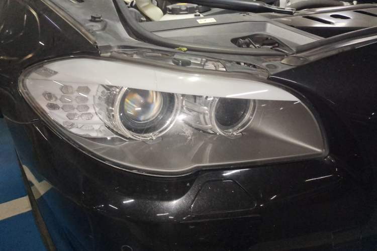 Used BMW 5 Series 2013 525Li Leading Model Right Front Headlight