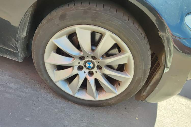 Used BMW 5 Series 2013 535i Sport Edition Right Front Wheel Hub