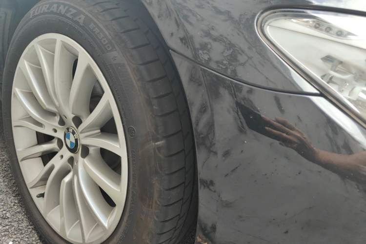 Used BMW 5 Series 2013 520Li Elegant Edition Right Front Wheel Hub