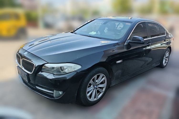 Used BMW 5 Series 2013 525Li Luxury Model Guazi used car, China used car export, Used car for sale, Used cars, Cheapest cars for sale