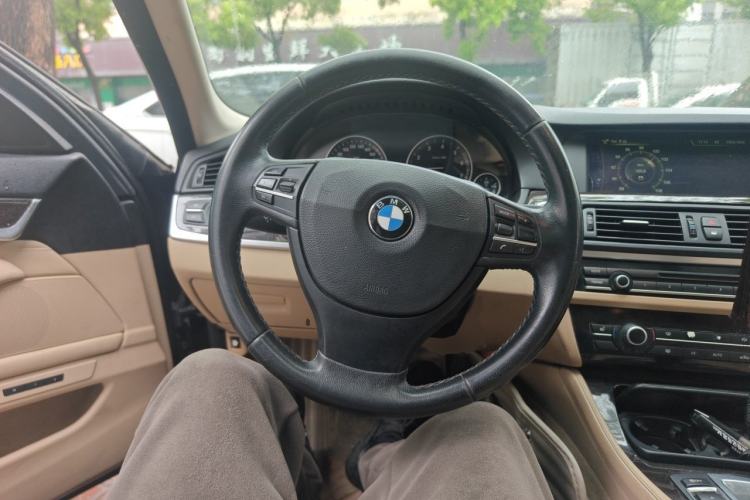 Used BMW 5 Series 2013 525Li Luxury Model Steering Wheel