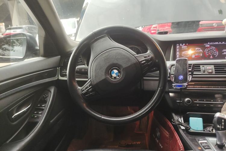 Used BMW 5 Series 2013 520Li Elegant Edition Steering Wheel