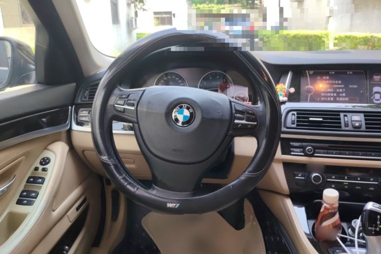 Used BMW 5 Series 2013 525Li Leading Model Steering Wheel