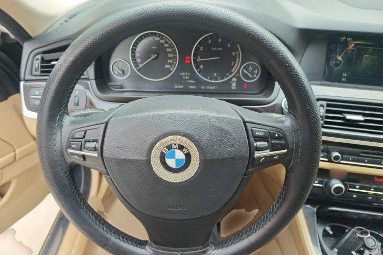 Used BMW 5 Series 2013 525Li Luxury Model Steering Wheel