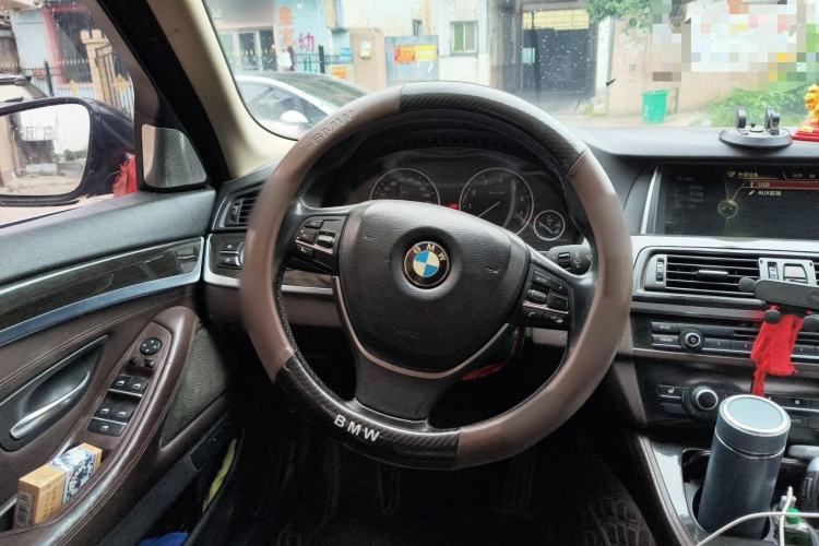 Used BMW 5 Series 2013 525Li Luxury Model Steering Wheel