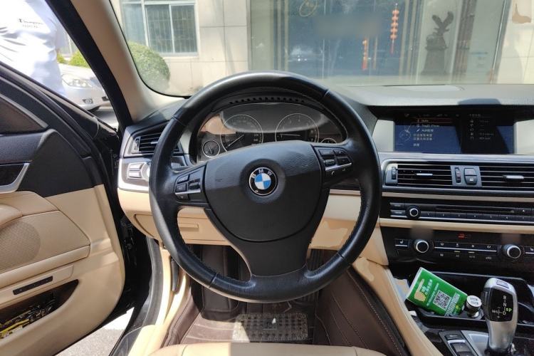 Used BMW 5 Series 2013 525Li Luxury Model Steering Wheel
