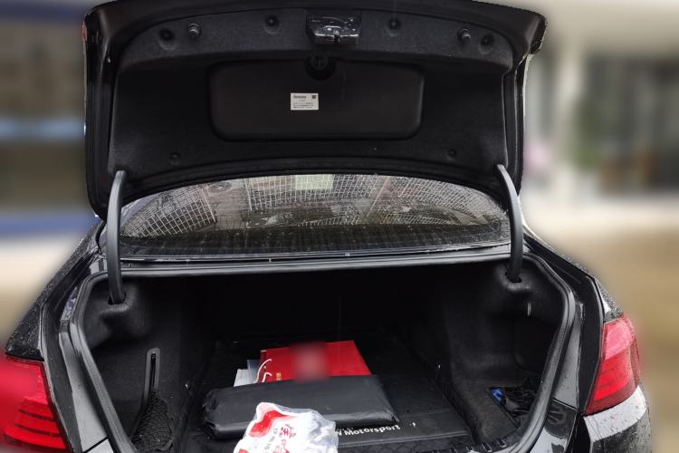 Used BMW 5 Series 2013 525Li Luxury Model Trunk