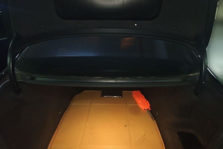 Used BMW 5 Series 2013 520i Elegant Edition Trunk