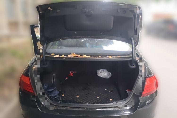 Used BMW 5 Series 2013 525Li Leading Model Trunk