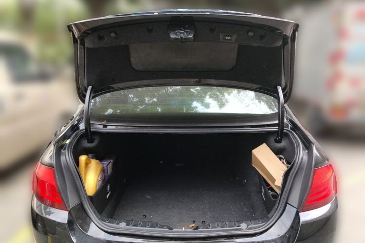 Used BMW 5 Series 2013 525Li Luxury Model Trunk