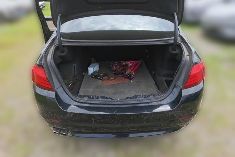 Used BMW 5 Series 2013 530Li Leading Model Trunk
