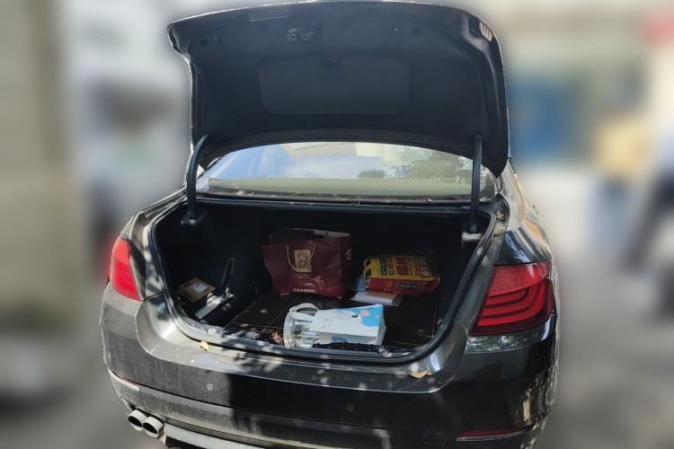 Used BMW 5 Series 2013 525Li Luxury Model Trunk