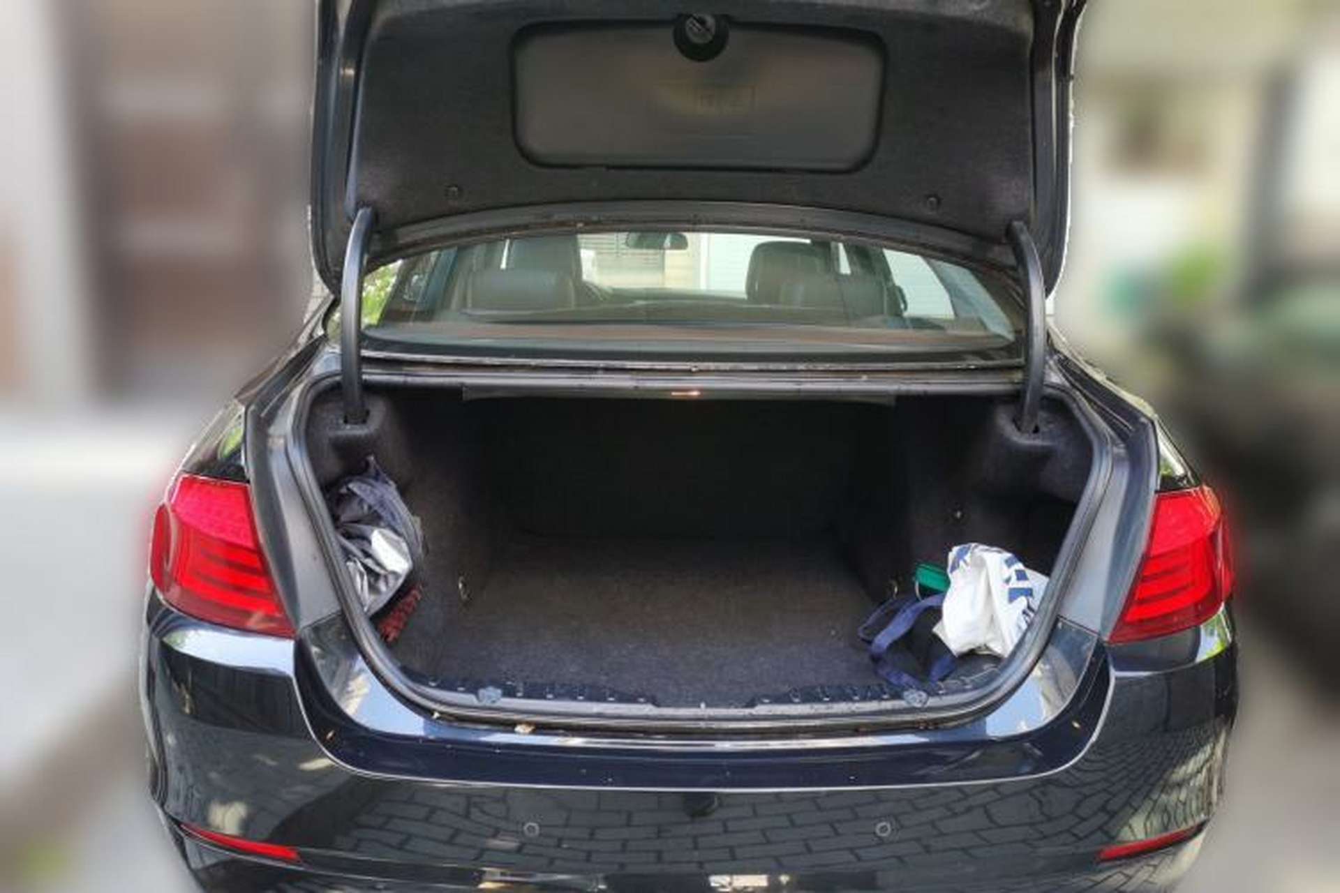 Used BMW 5 Series 2013 530Li Leading Model Trunk