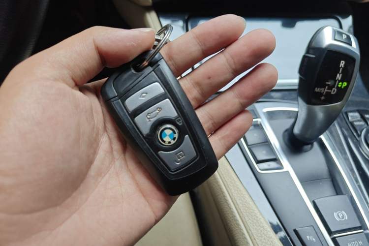 Used BMW 5 Series 2013 520Li Elegant Edition Vehicle Key