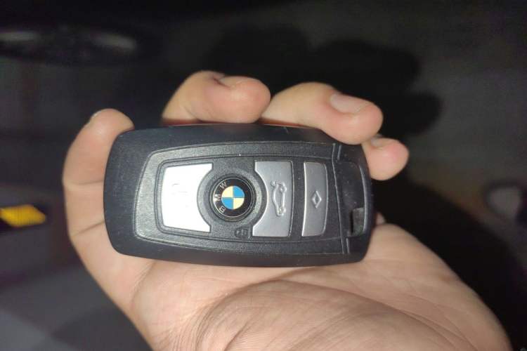 Used BMW 5 Series 2013 535Li Luxury Model Vehicle Key