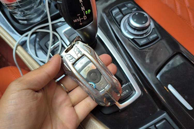 Used BMW 5 Series 2013 525Li Leading Model Vehicle Key