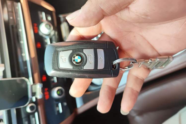 Used BMW 5 Series 2013 535i Sport Edition Vehicle Key