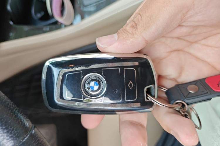 Used BMW 5 Series 2013 530Li Leading Model Vehicle Key