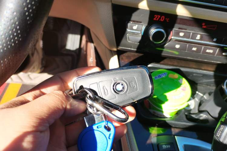 Used BMW 5 Series 2013 525Li Luxury Model Vehicle Key