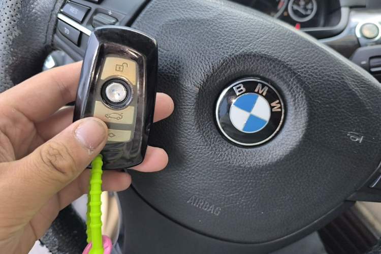 Used BMW 5 Series 2013 525Li Luxury Model Vehicle Key