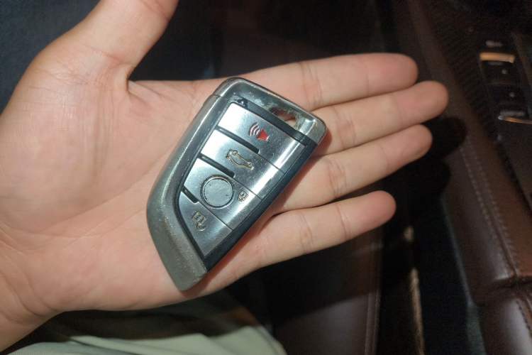 Used BMW 5 Series 2013 525Li Leading Model Vehicle Key