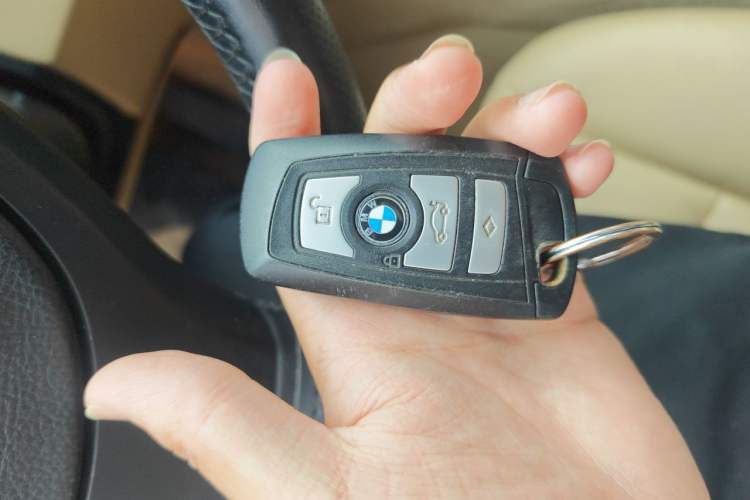 Used BMW 5 Series 2013 525Li Luxury Model Vehicle Key