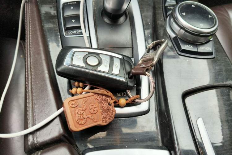 Used BMW 5 Series 2013 525Li Luxury Model Vehicle Key