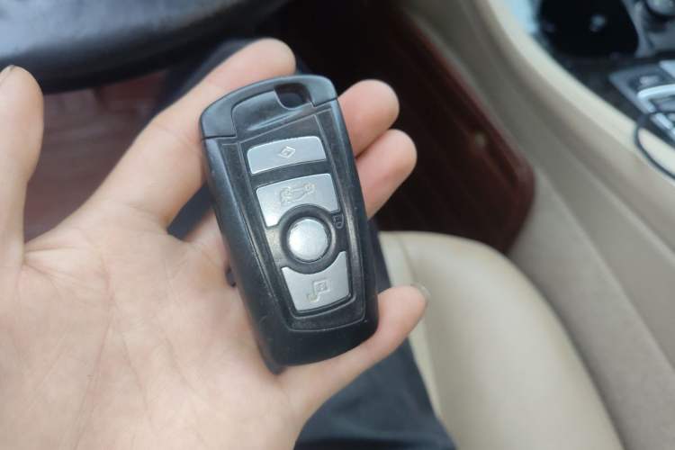 Used BMW 5 Series 2013 530Li Leading Model Vehicle Key