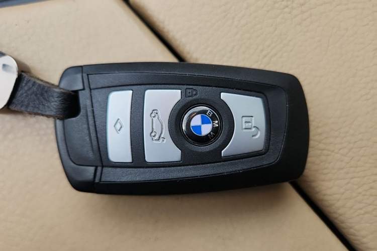 Used BMW 5 Series 2013 520Li Elegant Edition Vehicle Key