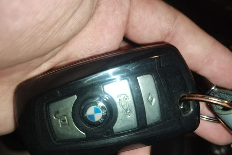 Used BMW 5 Series 2013 525Li Leading Model Vehicle Key