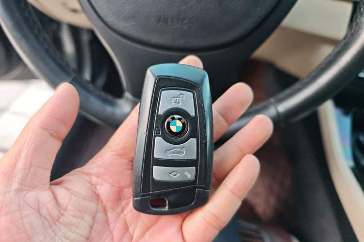 Used BMW 5 Series 2013 525Li Leading Model Vehicle Key