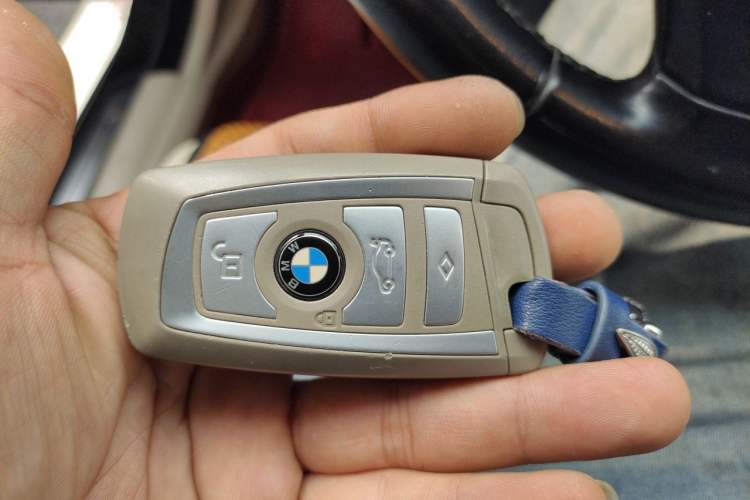 Used BMW 5 Series 2013 535Li Executive Edition Vehicle Key