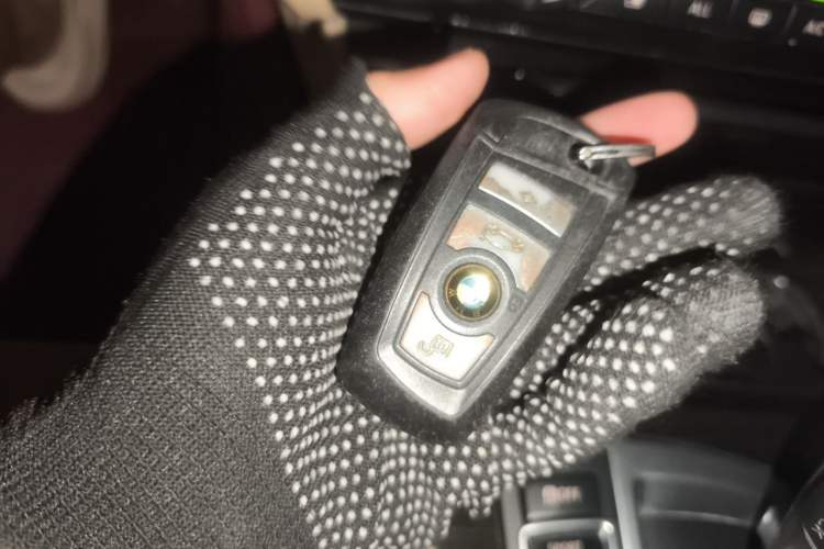 Used BMW 5 Series 2013 530Li Luxury Model Vehicle Key