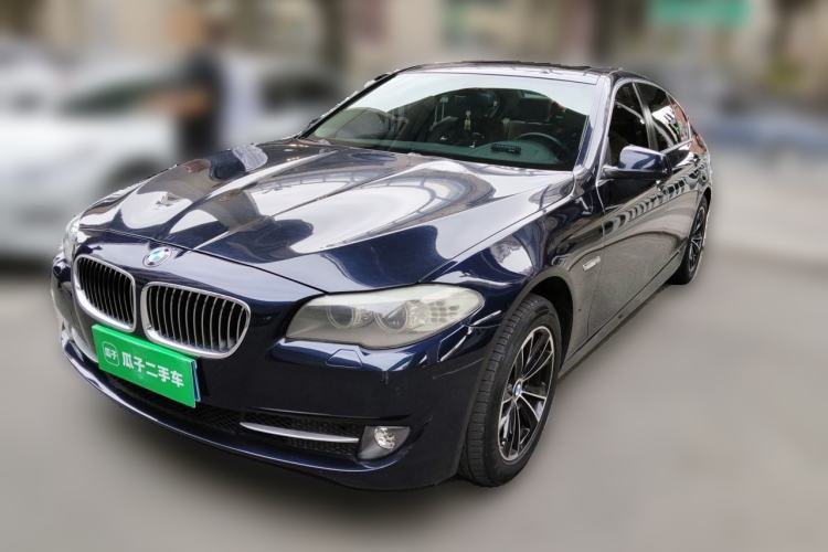 Used BMW 5 Series 2013 525Li Luxury Model Guazi used car, China used car export, Used car for sale, Used cars, Cheapest cars for sale