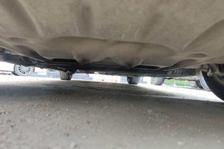 Used BMW 5 Series 2013 525Li Leading Model Chassis Front