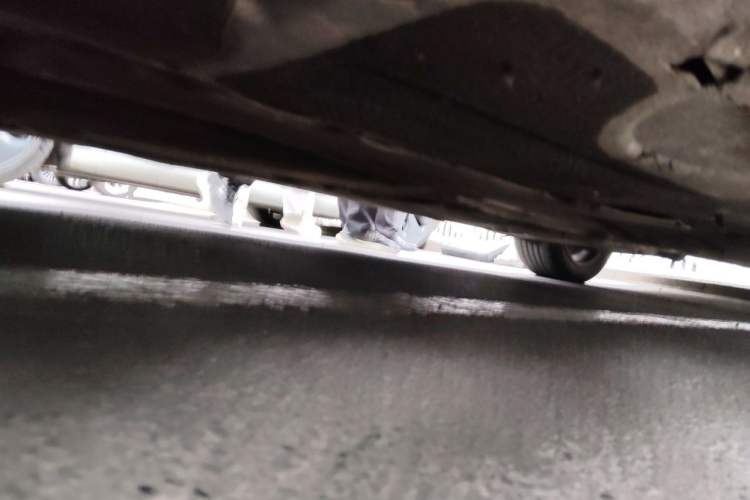 Used BMW 5 Series 2013 525Li Luxury Model Chassis Front Left