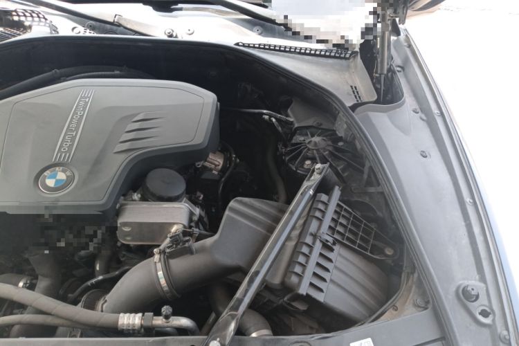 Used BMW 5 Series 2013 520Li Elegant Edition Engine Bay Left
