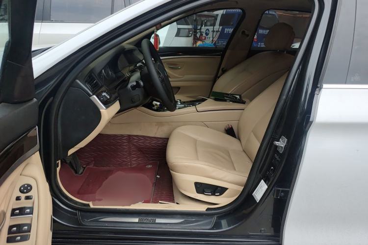 Used BMW 5 Series 2013 525Li Leading Model Left Front Seat