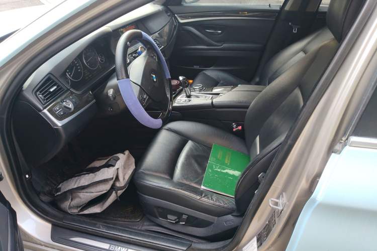 Used BMW 5 Series 2013 530Li Leading Model Left Front Seat