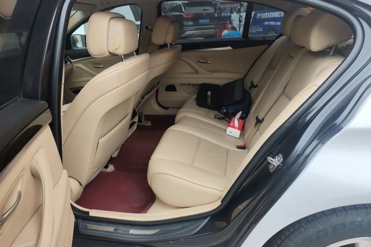 Used BMW 5 Series 2013 525Li Leading Model Left Rear Seat