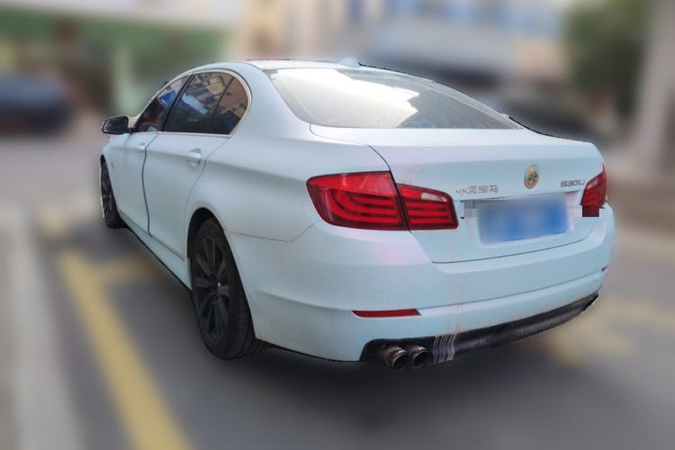 Used BMW 5 Series 2013 530Li Leading Model Rear Left 45 Deg