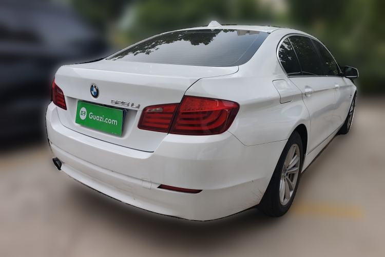 Used BMW 5 Series 2013 525Li Leading Model Rear Right 45 Deg