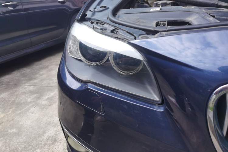 Used BMW 5 Series 2013 525Li Luxury Model Right Front Headlight