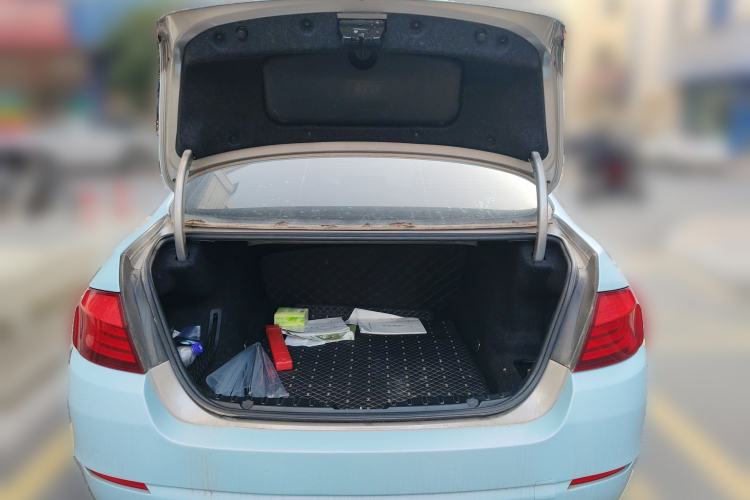 Used BMW 5 Series 2013 530Li Leading Model Trunk