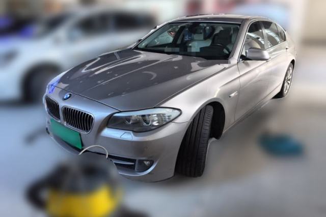 Used BMW 5 Series 2013 530Li Leading Model