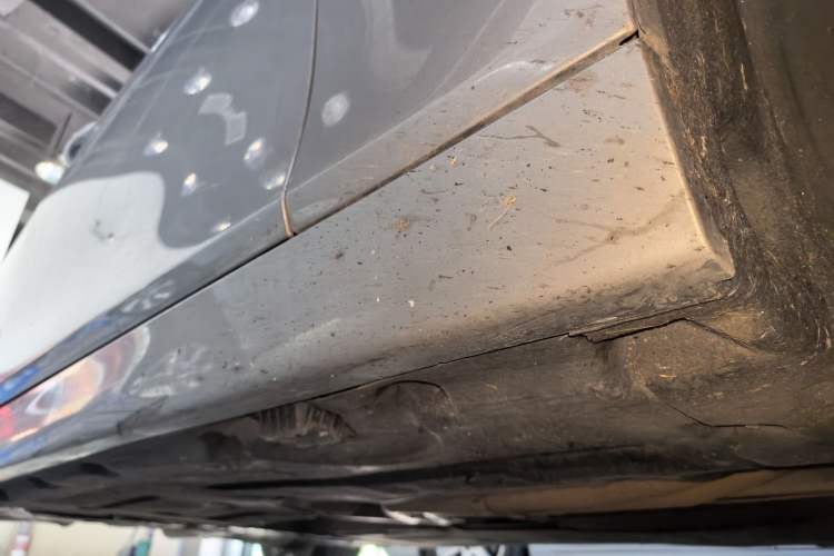 Used BMW 5 Series 2013 530Li Leading Model Chassis Front Right